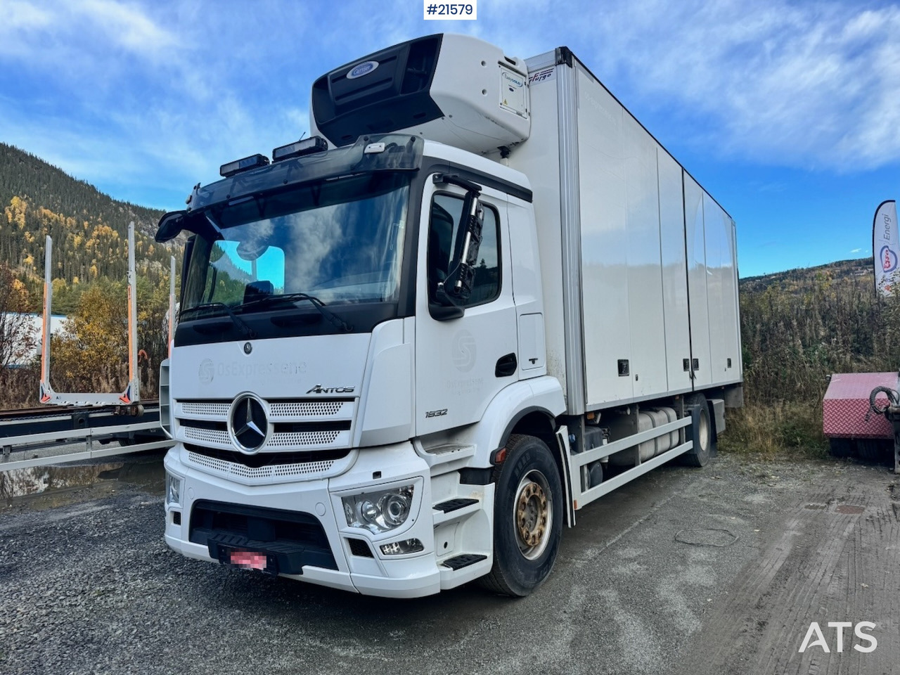 Mercedes-Benz Antos 1832 m/ Full sideåpning og Kjøl/frys. - شاحنة مقفلة: صورة 1 Mercedes-Benz Antos 1832 m/ Full sideåpning og Kjøl/frys. - شاحنة مقفلة: صورة 1