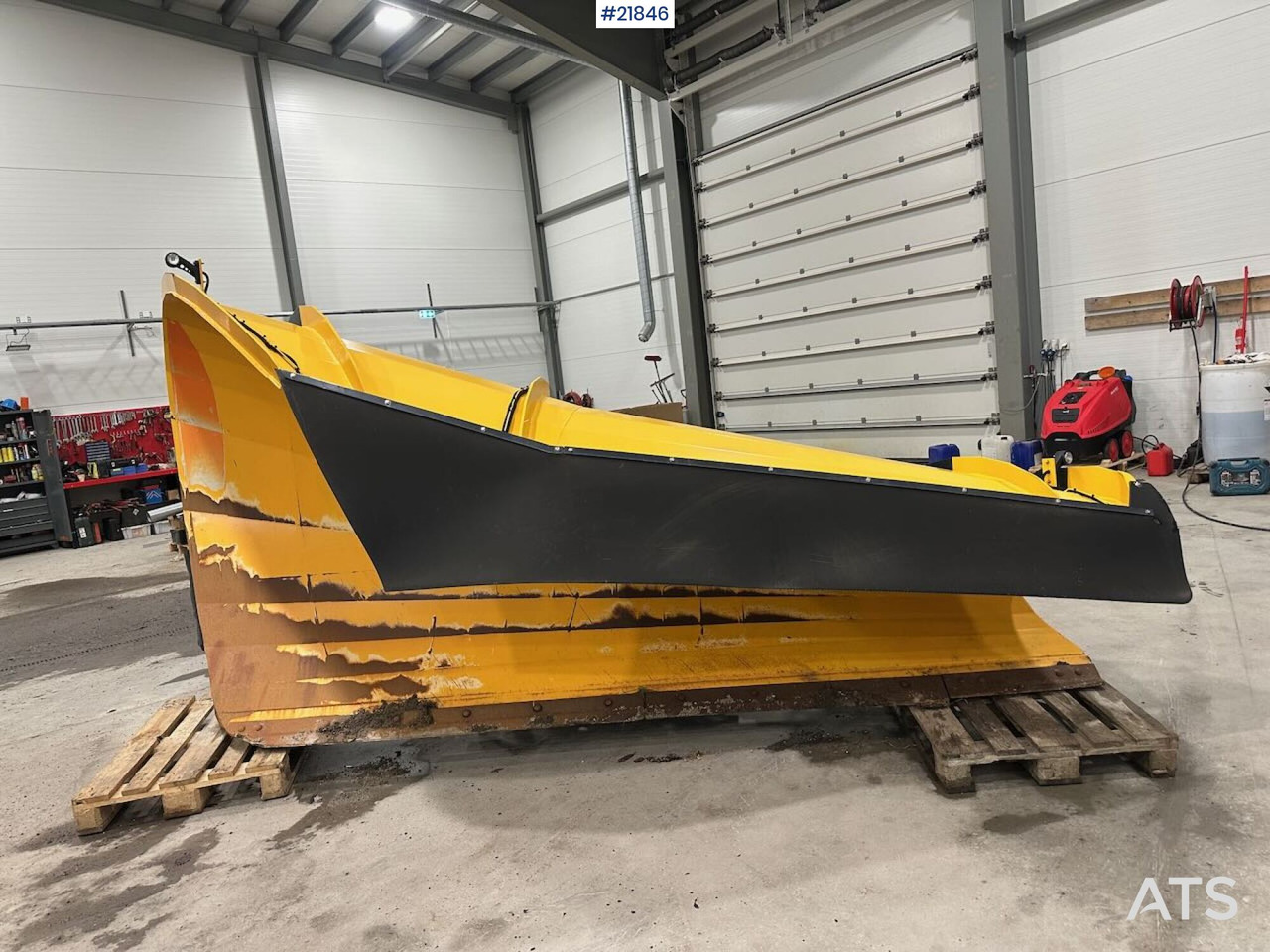 Øveraasen DEHS - كاسحة ثلوج: صورة 2 Øveraasen DEHS - كاسحة ثلوج: صورة 2