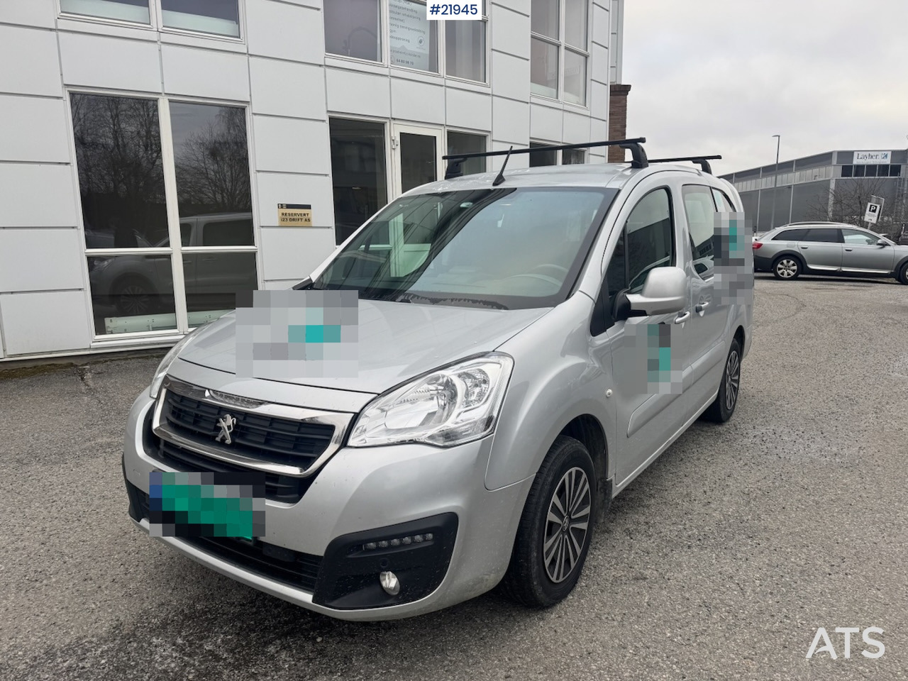 PEUGEOT PARTNER - الشاحنات الصغيرة كابينة مزدوجة: صورة 1 PEUGEOT PARTNER - الشاحنات الصغيرة كابينة مزدوجة: صورة 1