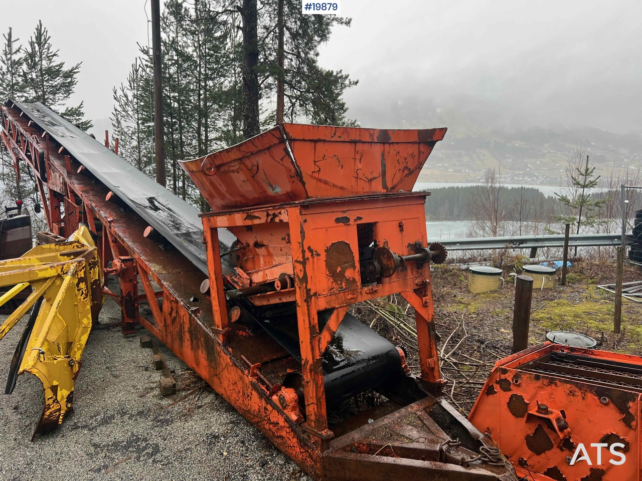 Powerscreen med hengesikt - آلات البناء: صورة 1 Powerscreen med hengesikt - آلات البناء: صورة 1