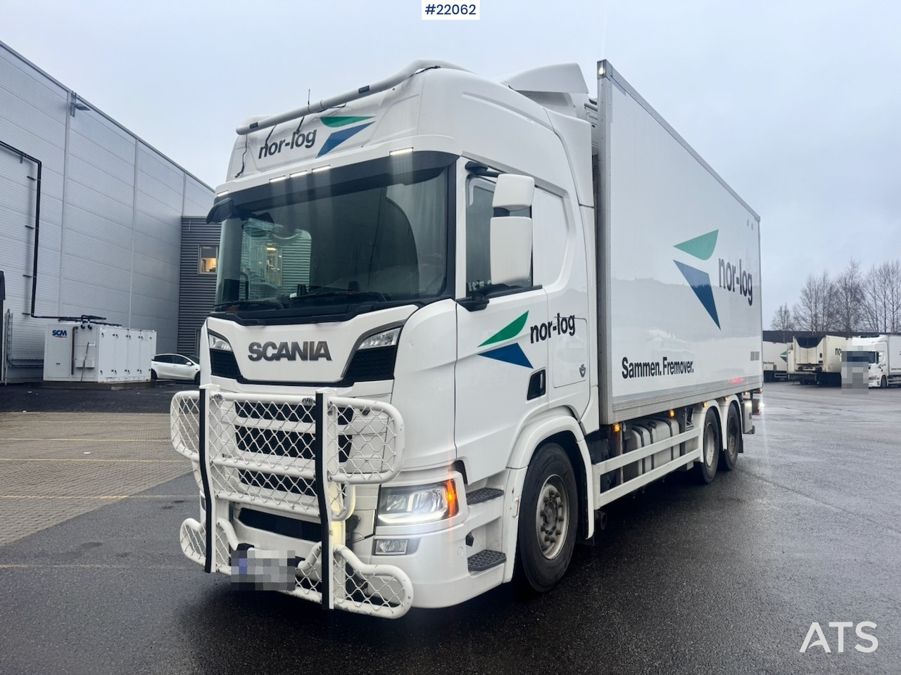 Scania 2022 Scania R660 6x4 Skapbil m/ Kjøl/frys aggregat - شاحنة مقفلة: صورة 2 Scania 2022 Scania R660 6x4 Skapbil m/ Kjøl/frys aggregat - شاحنة مقفلة: صورة 2