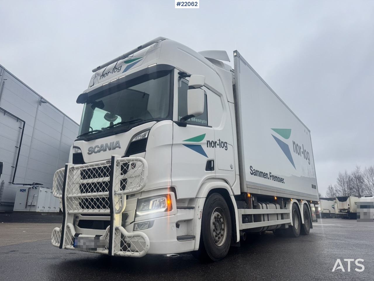 Scania 2022 Scania R660 6x4 Skapbil m/ Kjøl/frys aggregat - شاحنة مقفلة: صورة 1 Scania 2022 Scania R660 6x4 Skapbil m/ Kjøl/frys aggregat - شاحنة مقفلة: صورة 1