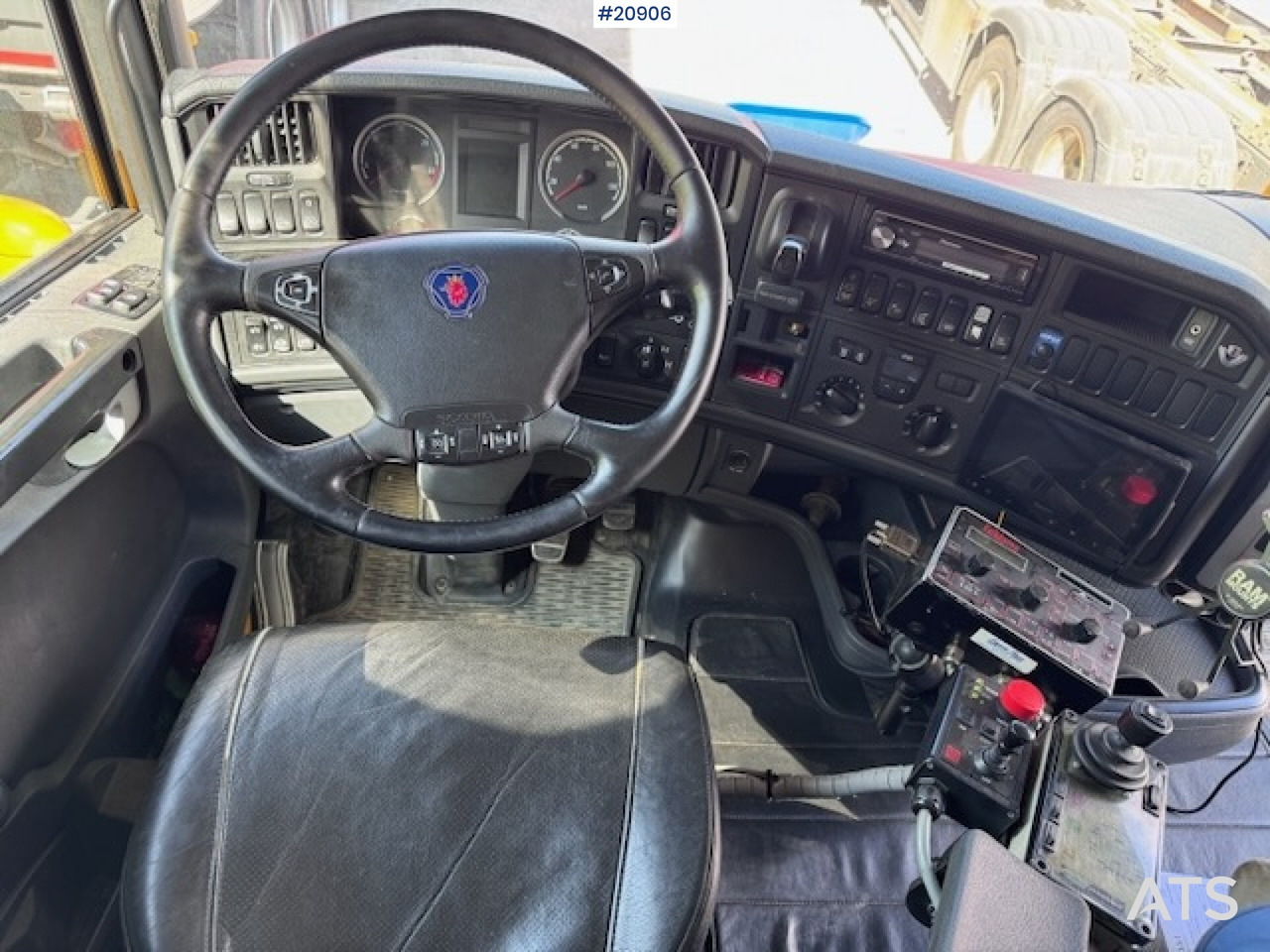 شاحنة قلاب Scania R560: صورة 43