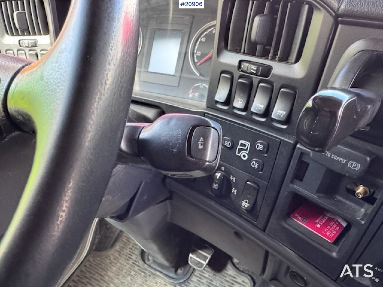 شاحنة قلاب Scania R560: صورة 47