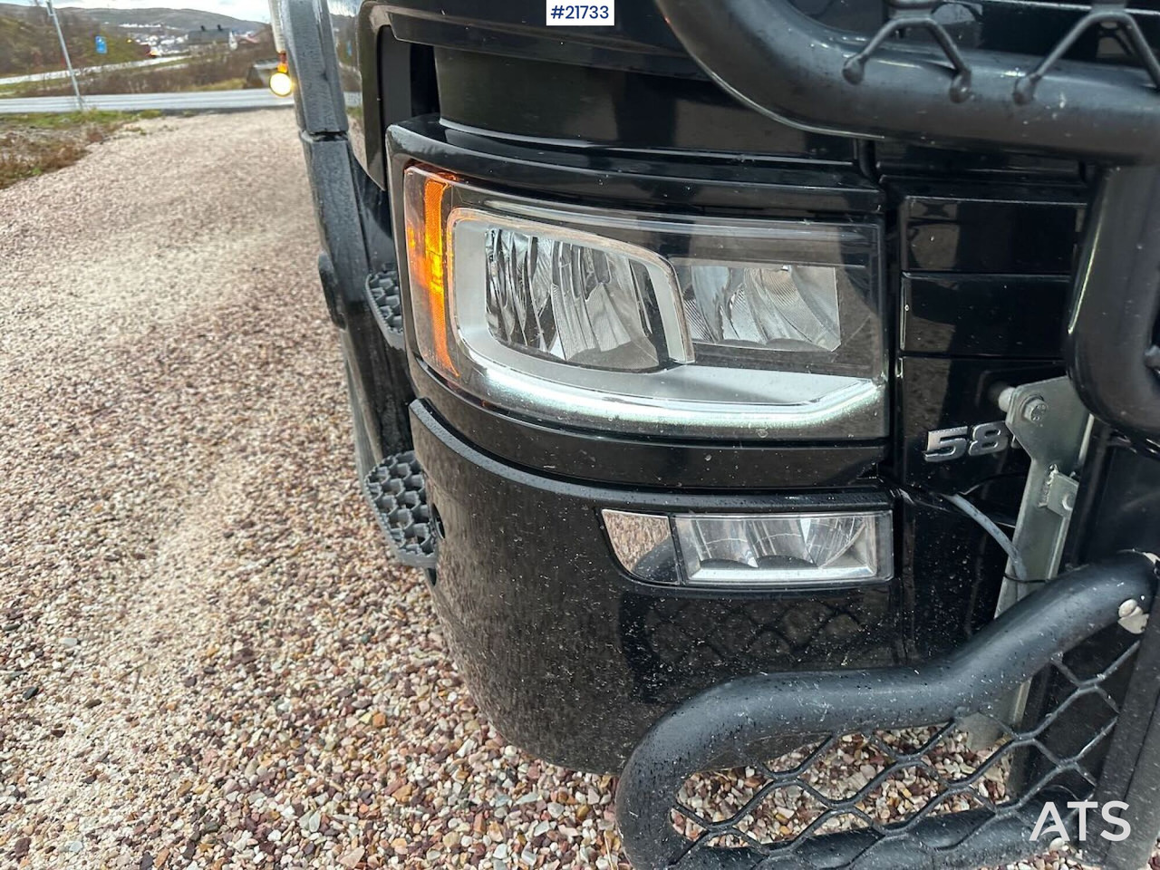Scania S580 6x4 skapbil m/ kjøl, frys og varme og 2 sett dekk. SE VIDEO - آليات: صورة 5 Scania S580 6x4 skapbil m/ kjøl, frys og varme og 2 sett dekk. SE VIDEO - آليات: صورة 5