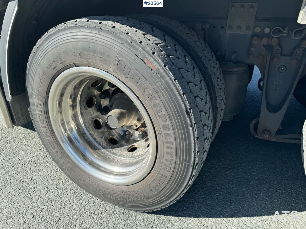 شاحنة مقفلة Scania S650: صورة 17