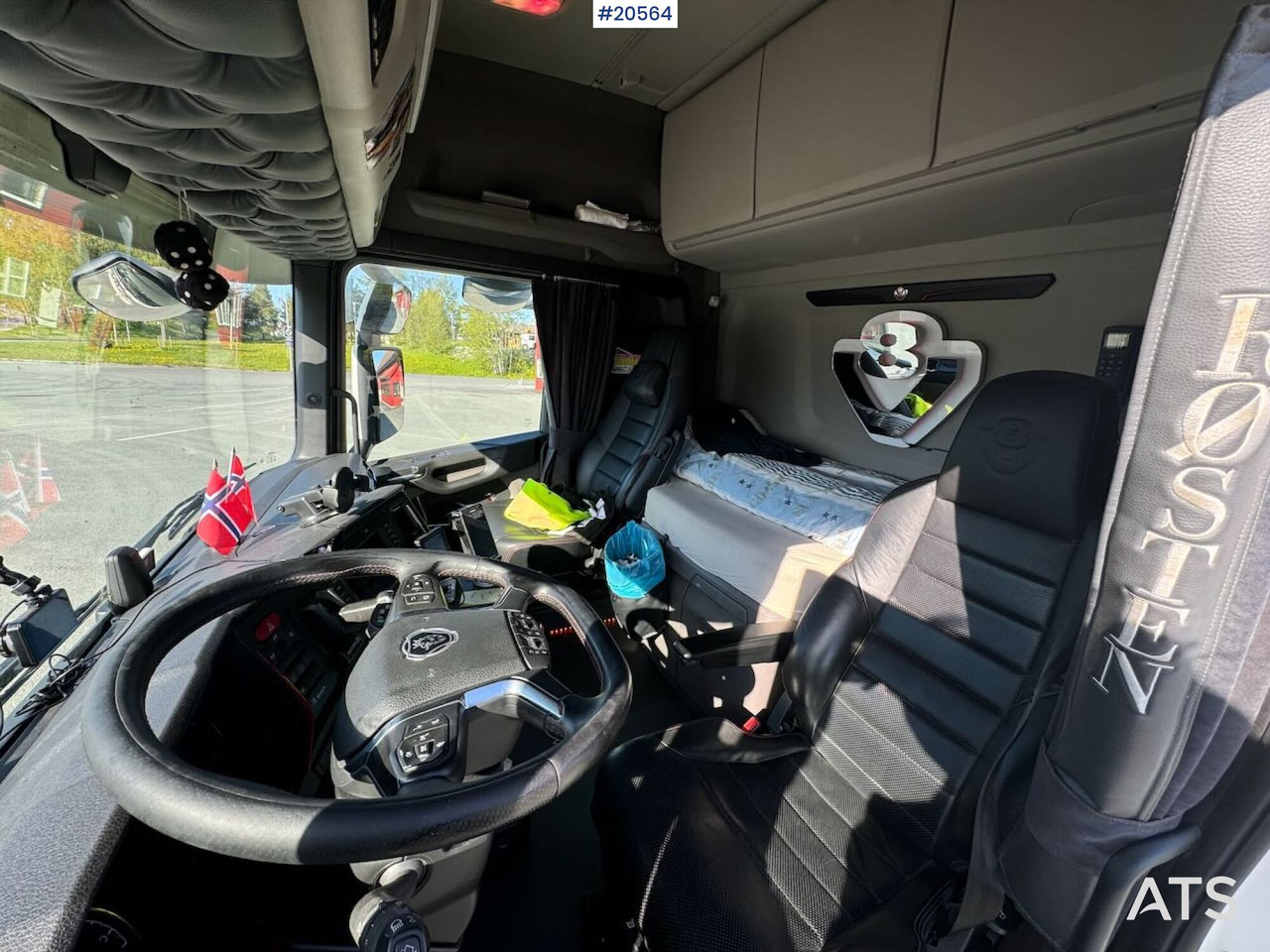 شاحنة مقفلة Scania S650: صورة 25