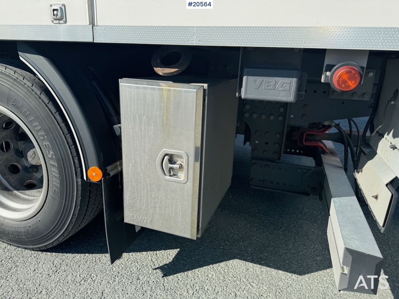 شاحنة مقفلة Scania S650: صورة 21