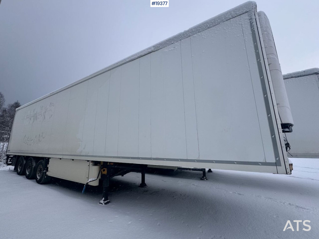 Schmitz Cargobull - نصف مقطورة مُبرِّدة: صورة 2 Schmitz Cargobull - نصف مقطورة مُبرِّدة: صورة 2