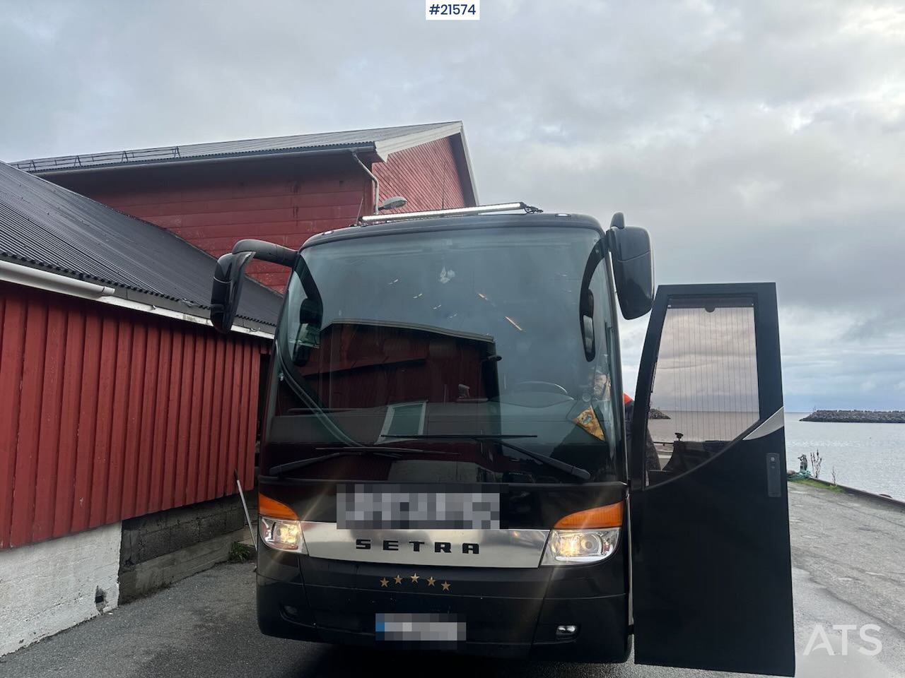 Setra S411 turbuss m/ 29+2+1 seter og vinterdekk. Lav km stand! - مركبة كوتش: صورة 2 Setra S411 turbuss m/ 29+2+1 seter og vinterdekk. Lav km stand! - مركبة كوتش: صورة 2