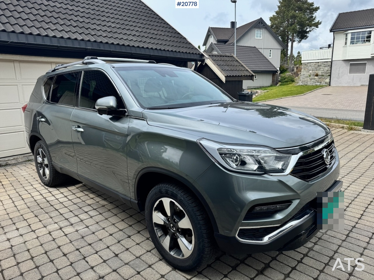 سيارة Ssangyong REXTON: صورة 7