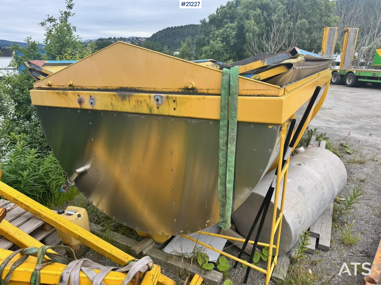 Steinsland Asfaltbalje - صندوق مغلق/حاوية, موزع الأسفلت: صورة 1 Steinsland Asfaltbalje - صندوق مغلق/حاوية, موزع الأسفلت: صورة 1