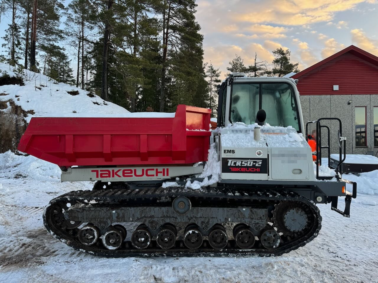 Takeuchi TCR50-2 - شاحنة التعدين: صورة 3 Takeuchi TCR50-2 - شاحنة التعدين: صورة 3