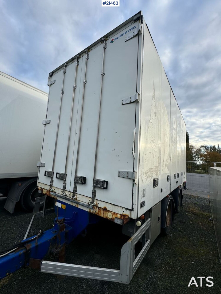 Trailerbygg Trailerbygg skaphenger m/ full sideåpning og lift. - مقطورة صندوق مغلق: صورة 1 Trailerbygg Trailerbygg skaphenger m/ full sideåpning og lift. - مقطورة صندوق مغلق: صورة 1