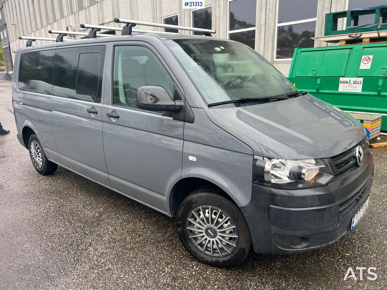 Volkswagen kombi 9 seter minibuss - حافلة صغيرة, ميكروباص: صورة 2 Volkswagen kombi 9 seter minibuss - حافلة صغيرة, ميكروباص: صورة 2