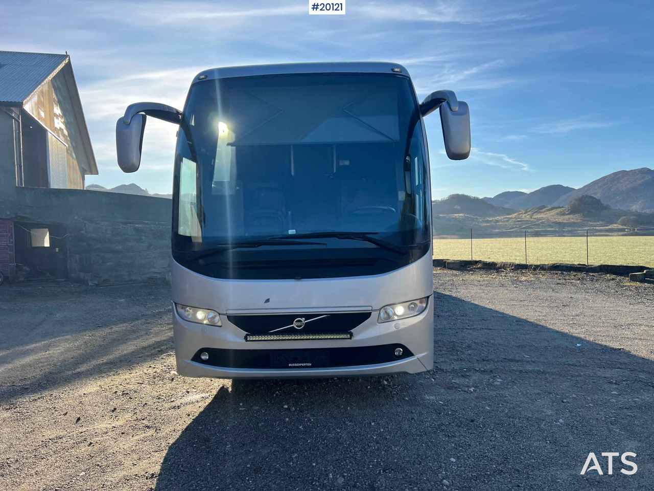 Volvo 9700 B11R Turnebuss m/ sitteplasser til 13+1 og sengeplasser til 12 stk + sovesofa . - مركبة كوتش: صورة 5 Volvo 9700 B11R Turnebuss m/ sitteplasser til 13+1 og sengeplasser til 12 stk + sovesofa . - مركبة كوتش: صورة 5