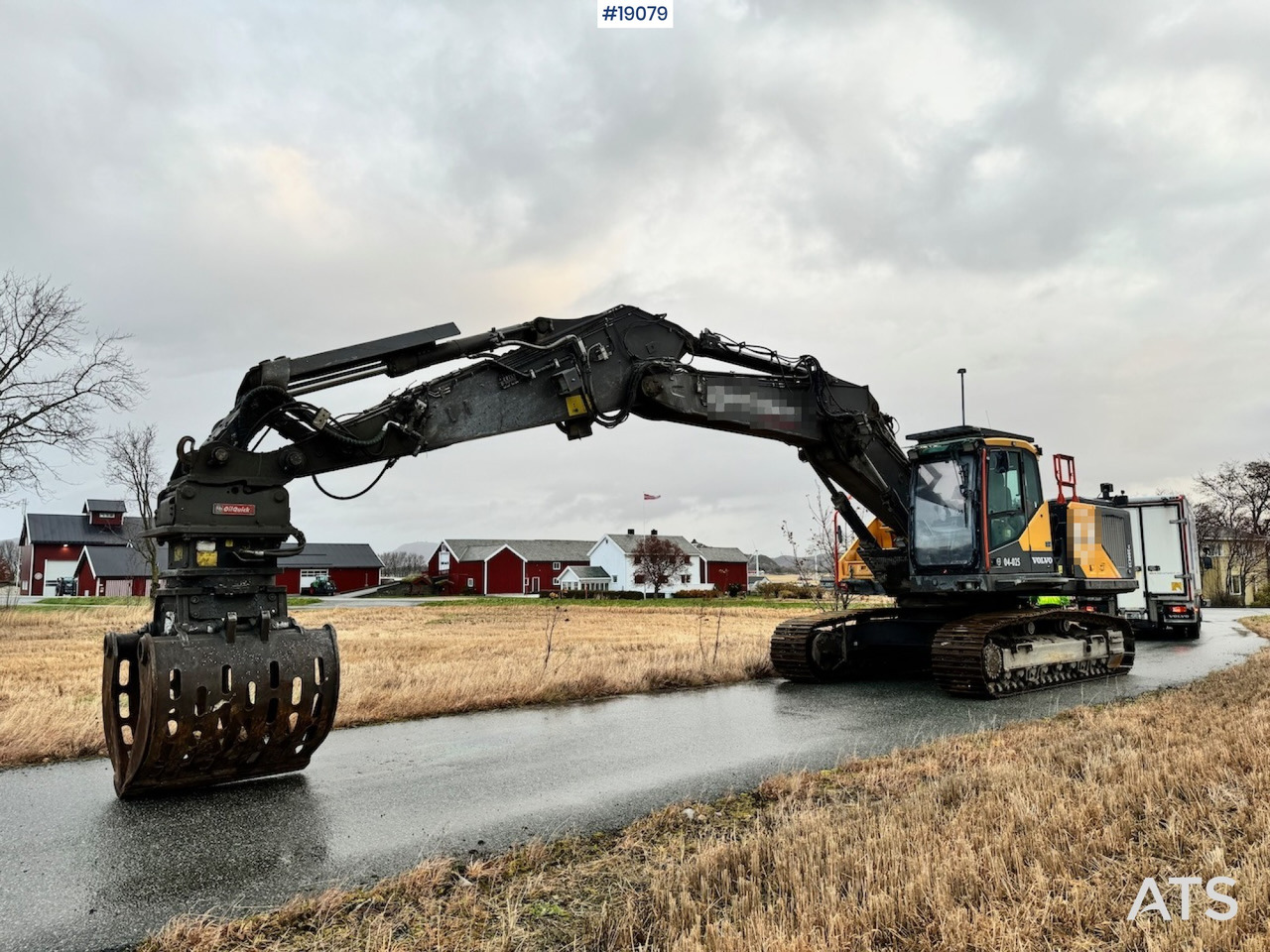 Volvo EC300ENL - حفارة: صورة 1 Volvo EC300ENL - حفارة: صورة 1