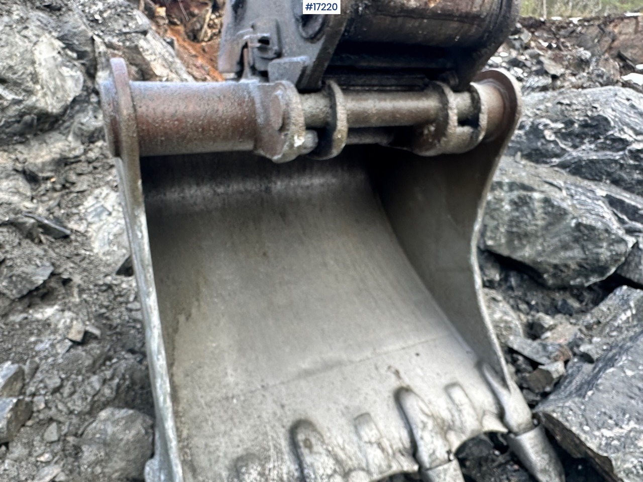حفارة Volvo EC360 BLC: صورة 13