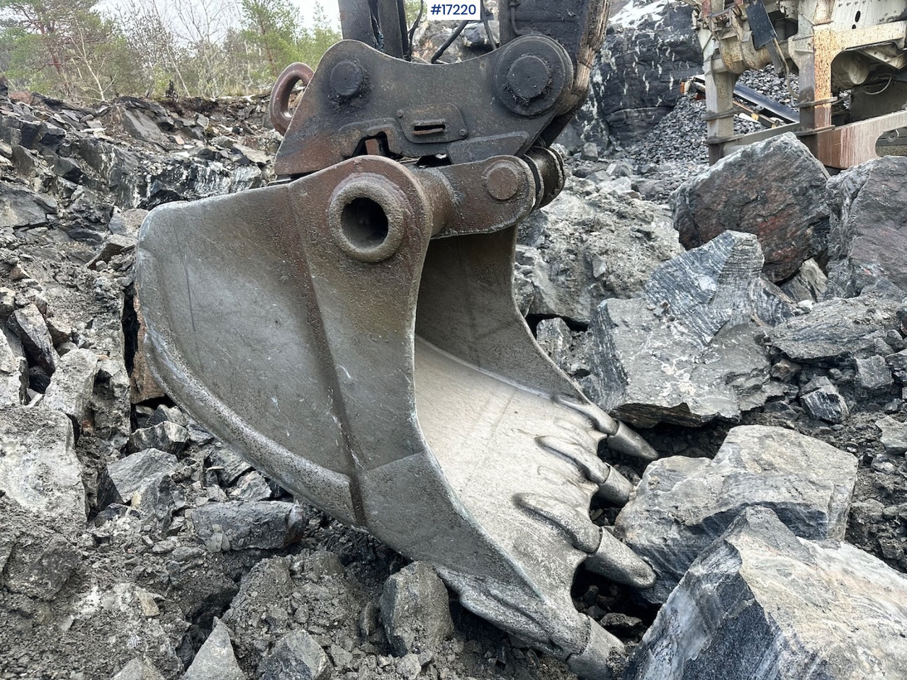 حفارة Volvo EC360 BLC: صورة 11