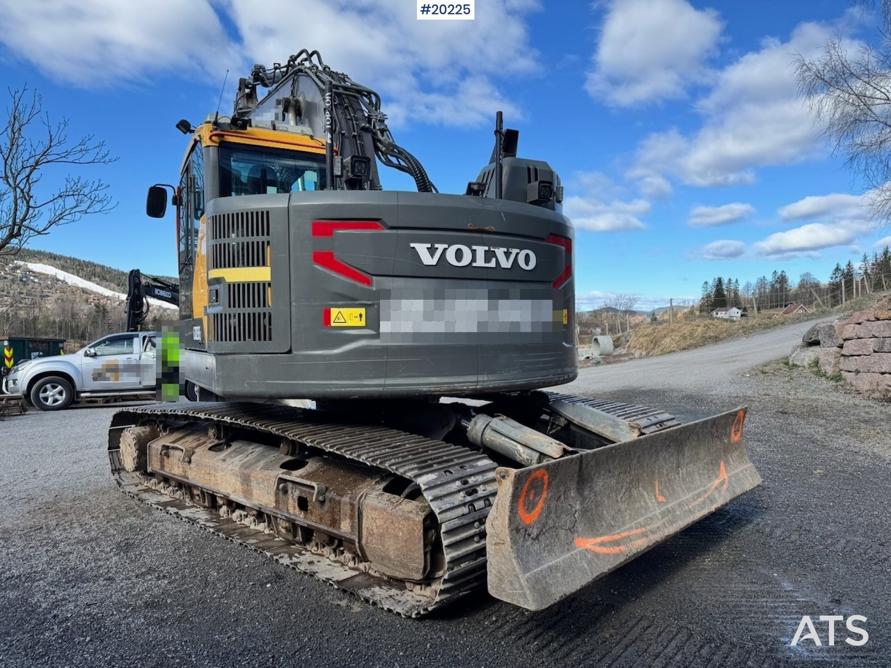 Volvo ECR235 - حفارة: صورة 4 Volvo ECR235 - حفارة: صورة 4