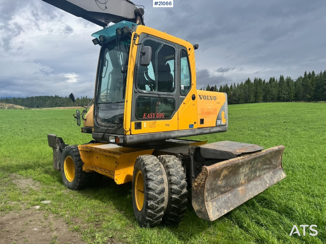 حفارة دولاب Volvo EW150B: صورة 11