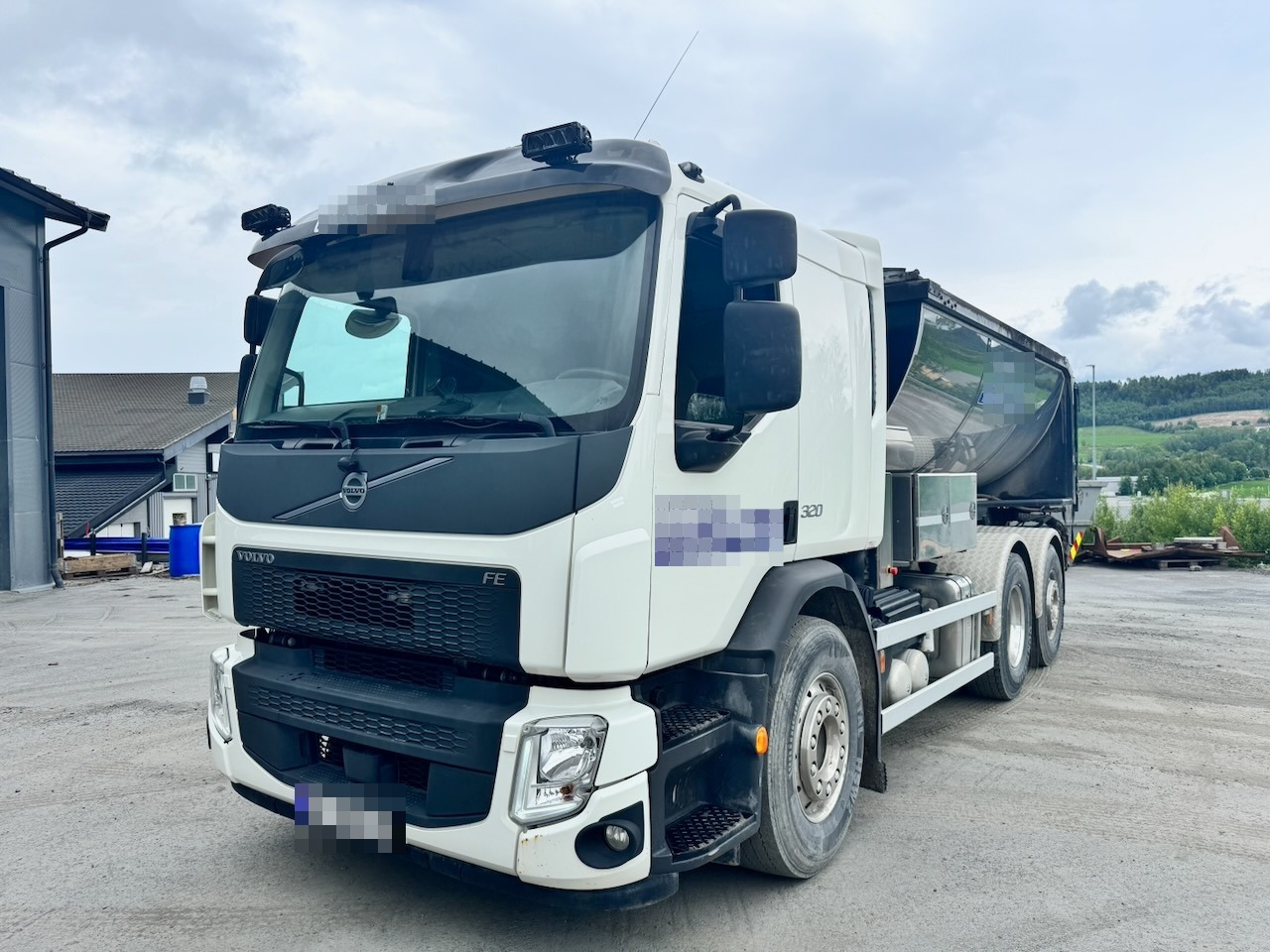 Volvo FE320 - شاحنة, آلة أسفلت: صورة 2 Volvo FE320 - شاحنة, آلة أسفلت: صورة 2