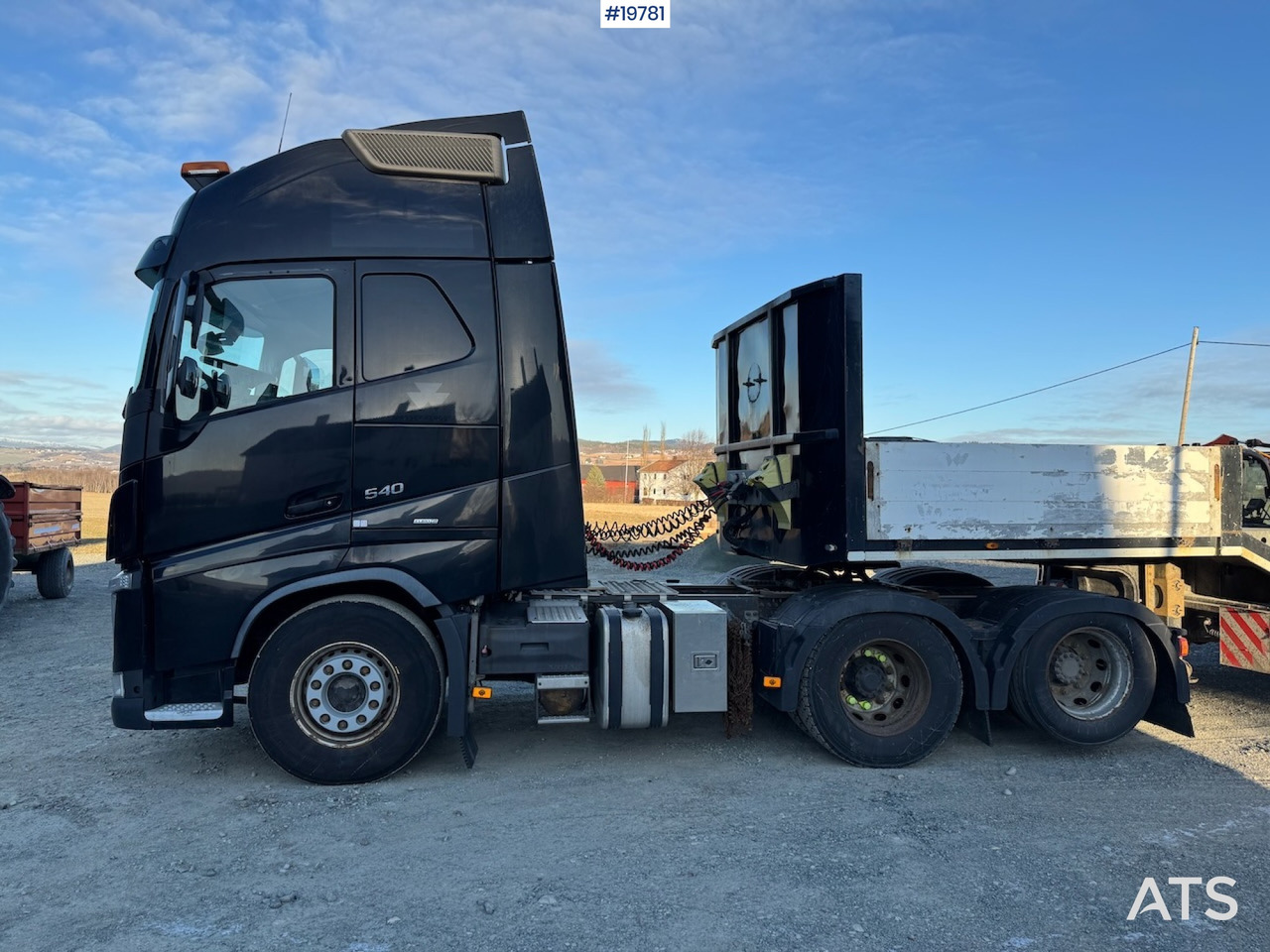 Volvo FH540 6x2 m/ Tirkon LWB3D maskinsem - وحدة جر: صورة 3 Volvo FH540 6x2 m/ Tirkon LWB3D maskinsem - وحدة جر: صورة 3