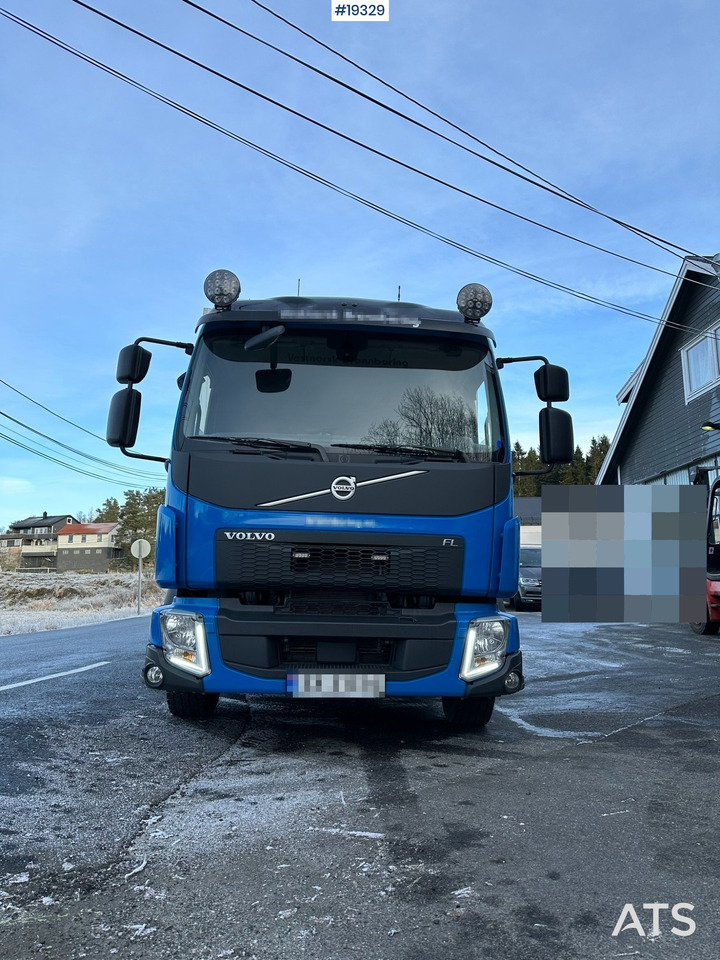 Volvo FL250 - شاحنة مقفلة: صورة 5 Volvo FL250 - شاحنة مقفلة: صورة 5