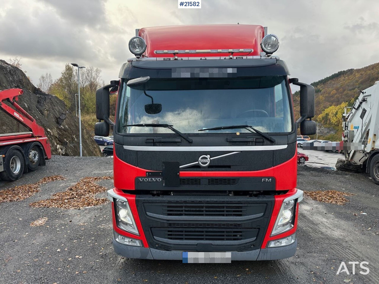 Volvo FM 500 6x2 skapbil m/ full sideåpning og lift. - شاحنة مقفلة: صورة 4 Volvo FM 500 6x2 skapbil m/ full sideåpning og lift. - شاحنة مقفلة: صورة 4