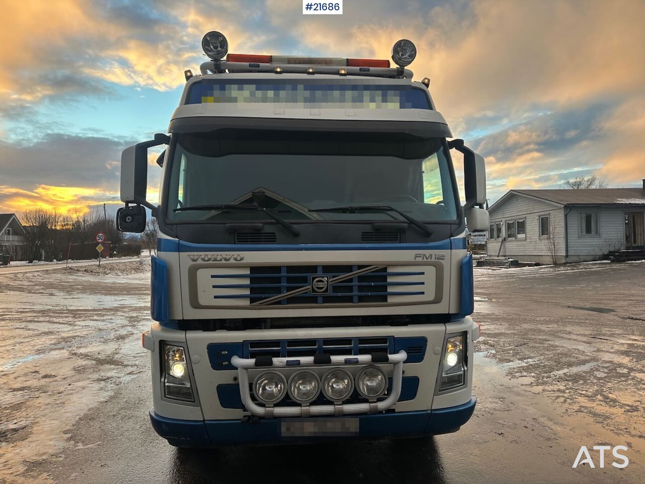 Volvo FM12 Globetrotter 6x4 kranbil m/ bak montert 18 t/m kran og vinsj. SE VIDEO - شاحنة كرين: صورة 4 Volvo FM12 Globetrotter 6x4 kranbil m/ bak montert 18 t/m kran og vinsj. SE VIDEO - شاحنة كرين: صورة 4