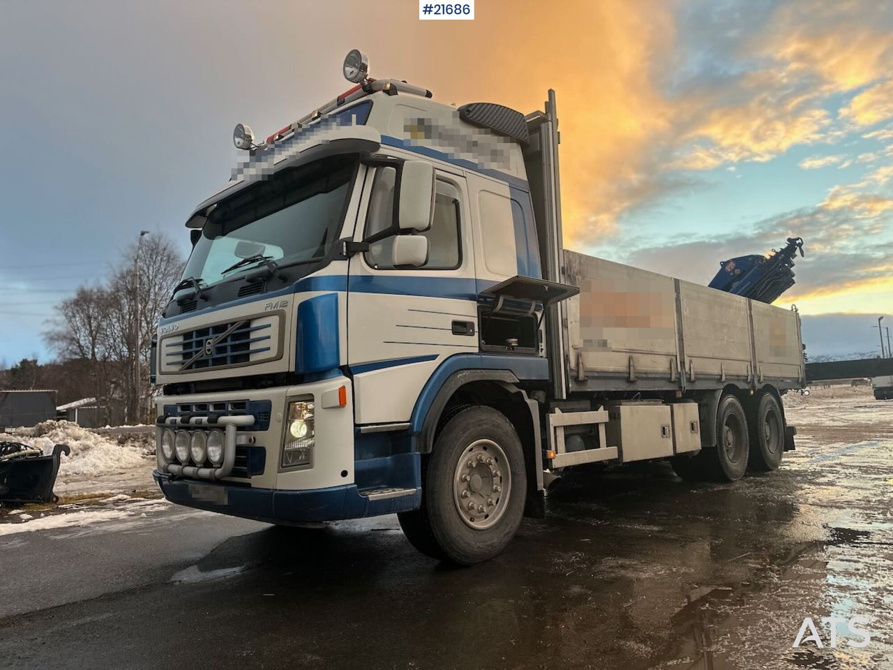 Volvo FM12 Globetrotter 6x4 kranbil m/ bak montert 18 t/m kran og vinsj. SE VIDEO - شاحنة كرين: صورة 1 Volvo FM12 Globetrotter 6x4 kranbil m/ bak montert 18 t/m kran og vinsj. SE VIDEO - شاحنة كرين: صورة 1