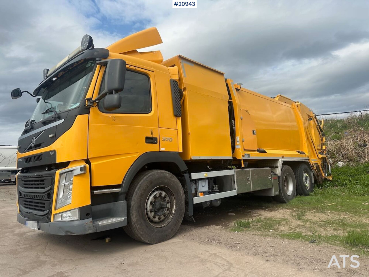 Volvo FM370 - شاحنة النفايات: صورة 1 Volvo FM370 - شاحنة النفايات: صورة 1