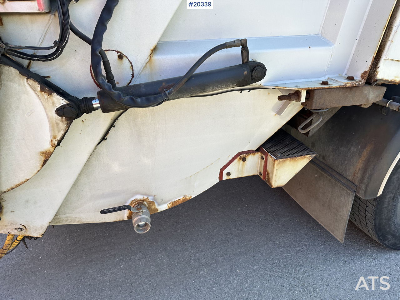 شاحنة النفايات Volvo FM: صورة 29