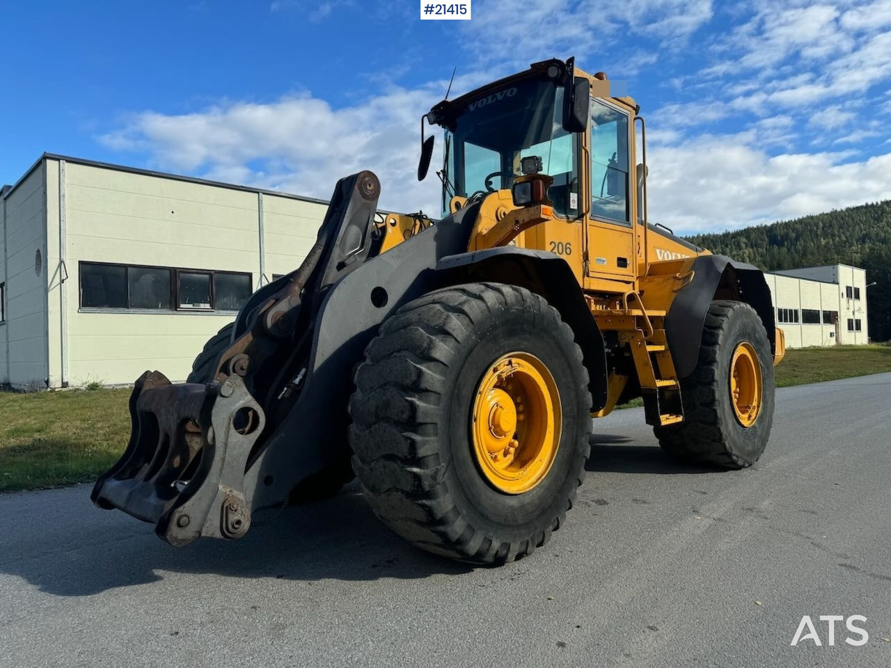 Volvo L110E - اللودر بعجل: صورة 1 Volvo L110E - اللودر بعجل: صورة 1