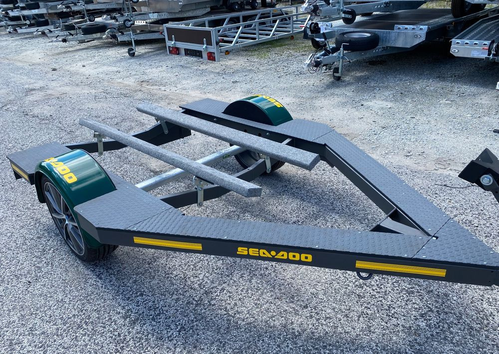 Boro JETSKI - مقطورة القارب: صورة 1 Boro JETSKI - مقطورة القارب: صورة 1