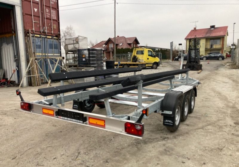 Boro Przyczepa PODŁODZIOWA 7,80M! - مقطورة القارب: صورة 3 Boro Przyczepa PODŁODZIOWA 7,80M! - مقطورة القارب: صورة 3