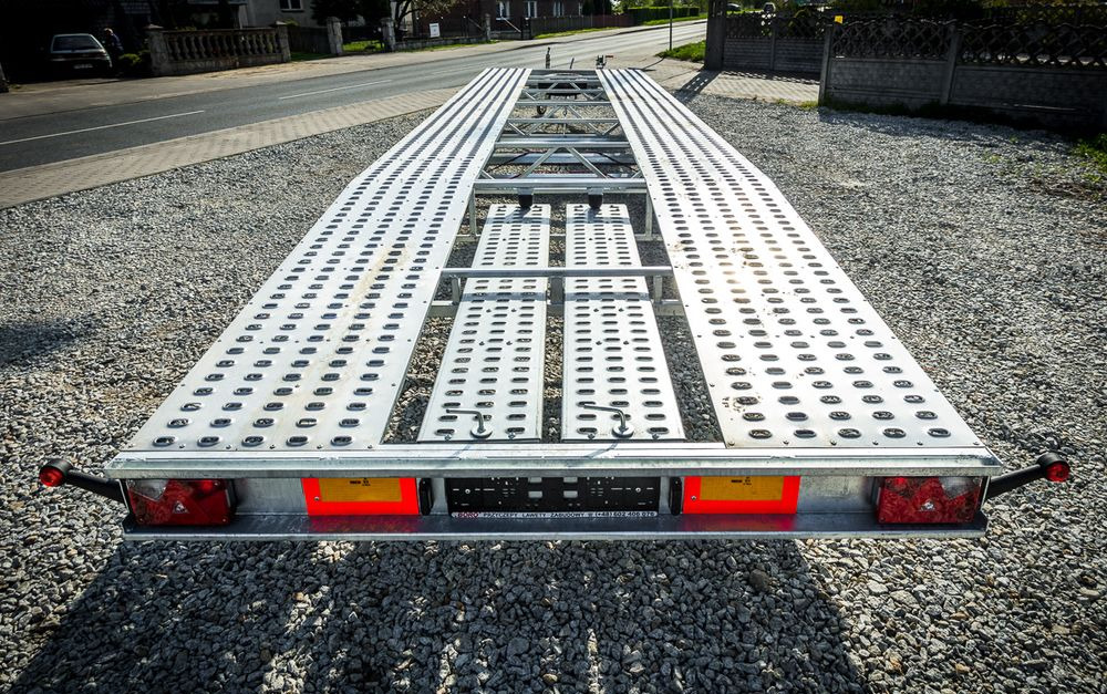 Niewiadów fabrycznie nowa LAWETA Indiana 8,00M!! - مقطورة شحن نقل السيارات: صورة 4 Niewiadów fabrycznie nowa LAWETA Indiana 8,00M!! - مقطورة شحن نقل السيارات: صورة 4