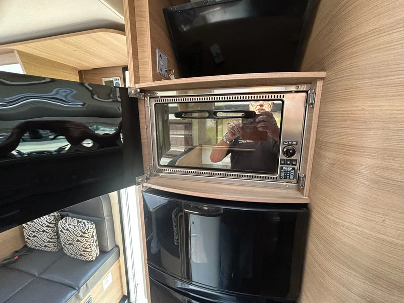 موتر هوم شبه متكامل Elnagh T-LOFT 591 591 T-Loft 130 Multijet 4 mpersoons: صورة 11