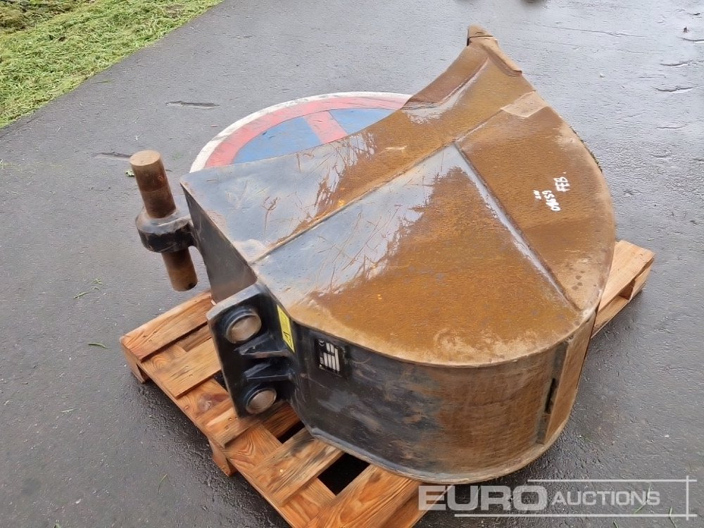 14" Digging Bucket - بكت: صورة 3 14" Digging Bucket - بكت: صورة 3