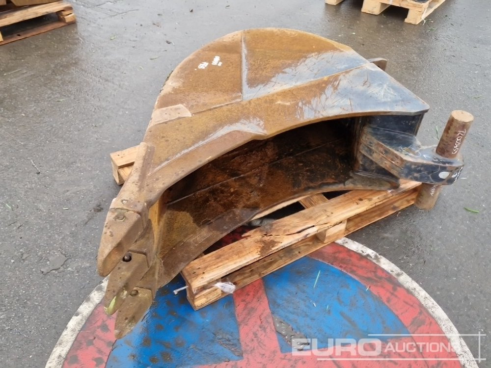 14" Digging Bucket - بكت: صورة 1 14" Digging Bucket - بكت: صورة 1