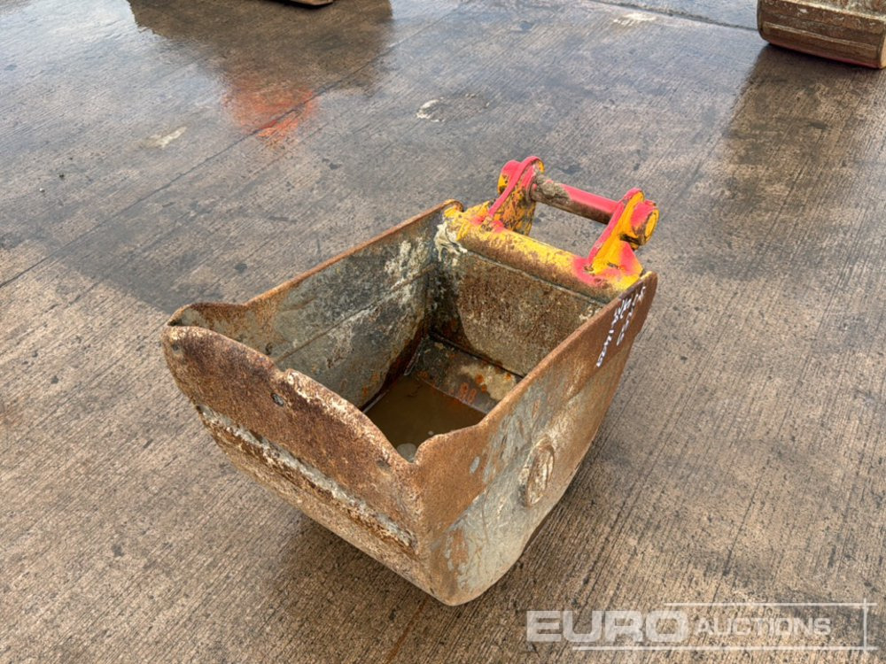 18" Strickland Digging Bucket 45mm Pin to suit 4-6 Ton Excavator - بكت: صورة 1 18" Strickland Digging Bucket 45mm Pin to suit 4-6 Ton Excavator - بكت: صورة 1