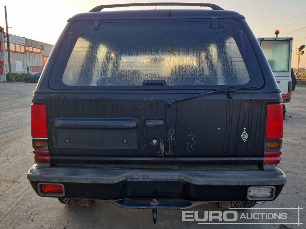 1993 Ford Explorer - سيارة دفع رباعي: صورة 4 1993 Ford Explorer - سيارة دفع رباعي: صورة 4