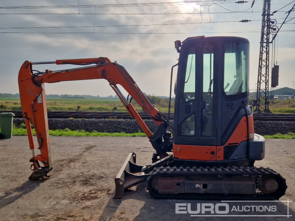 2007 Hitachi ZX35U-2 - حفارة مُصَّغرة: صورة 2 2007 Hitachi ZX35U-2 - حفارة مُصَّغرة: صورة 2