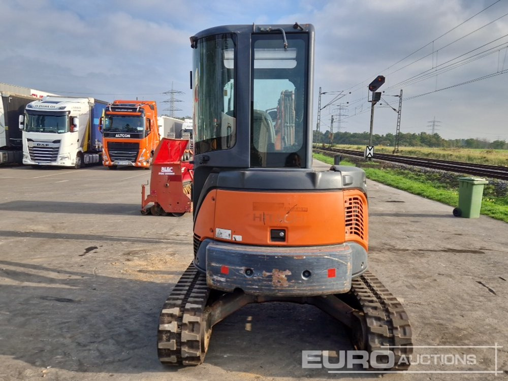 2007 Hitachi ZX35U-2 - حفارة مُصَّغرة: صورة 4 2007 Hitachi ZX35U-2 - حفارة مُصَّغرة: صورة 4