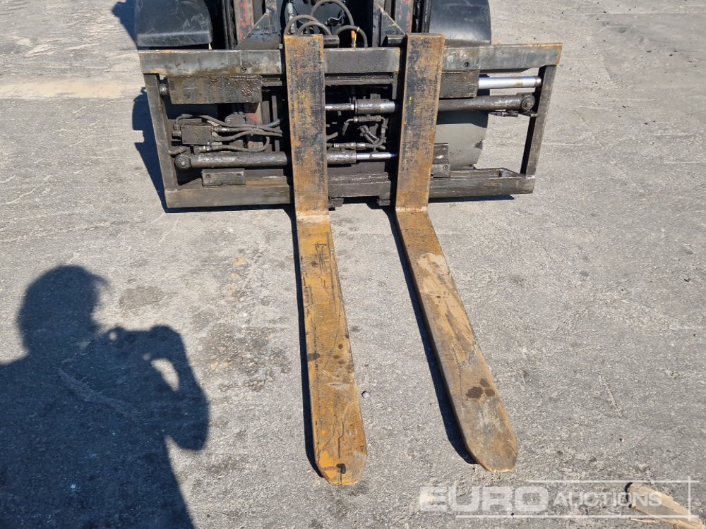 رافعة شوكية 2009 Linde H30T: صورة 14