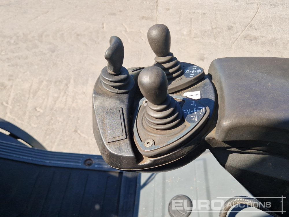 رافعة شوكية 2009 Linde H30T: صورة 24