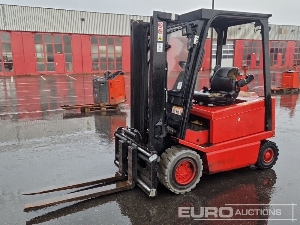 2009 Yale ERP25ALF - رافعة شوكية: صورة 1 2009 Yale ERP25ALF - رافعة شوكية: صورة 1