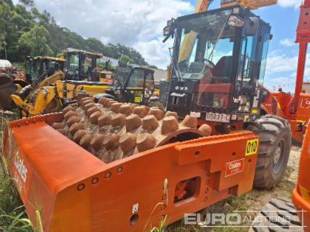 2011 CAT CP76XT - مدحلة: صورة 1 2011 CAT CP76XT - مدحلة: صورة 1