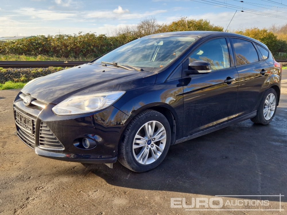 2011 Ford Focus - سيارة: صورة 1 2011 Ford Focus - سيارة: صورة 1