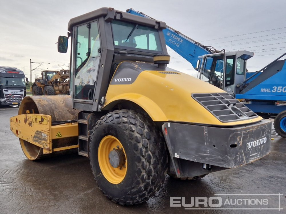 2011 Volvo SD115D - مدحلة: صورة 3 2011 Volvo SD115D - مدحلة: صورة 3